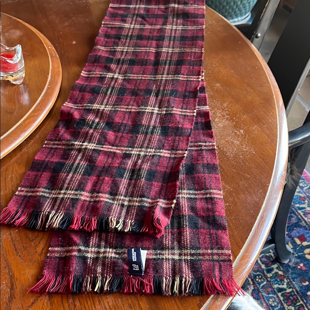 GAP Red and Black Tartan Scarf 100% Wool